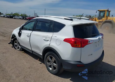 2015 Toyota Rav4 Xle from USA, damaged, VIN 2T3RFREV0FW233170